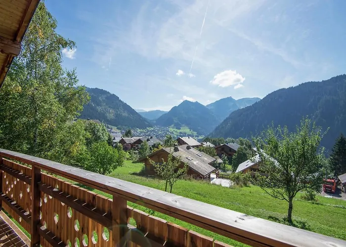 Chalet In Chatel Near Les Portes Du Soleil Dağ evi Châtel