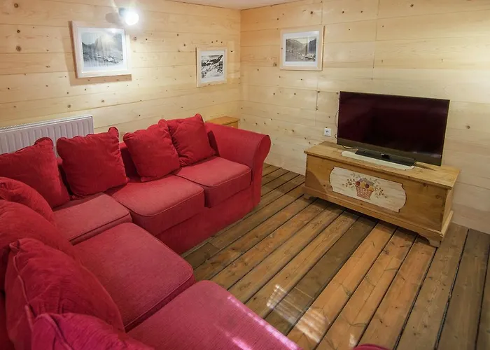 Chalet In Chatel Near Les Portes Du Soleil Dağ evi Châtel