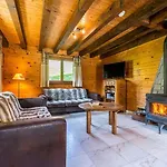 Chalet Chalet In Chatel Near Les Portes Du Soleil Châtel