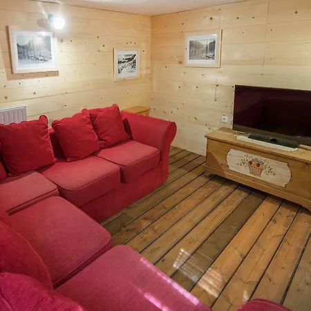 Chalet In Chatel Near Les Portes Du Soleil Chalé Châtel